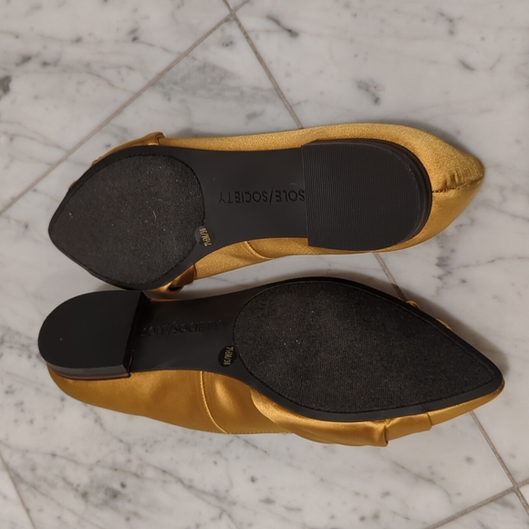 Soul Society Lydiah honey gold 7.5 flats - brand new. No box. - Picture 5 of 6